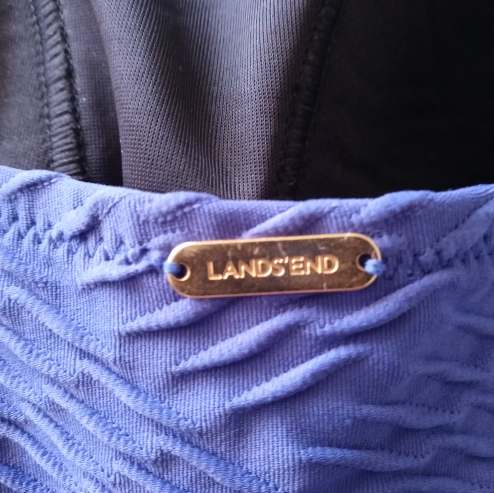 Lands End Racerback Top - Picture 3 of 3